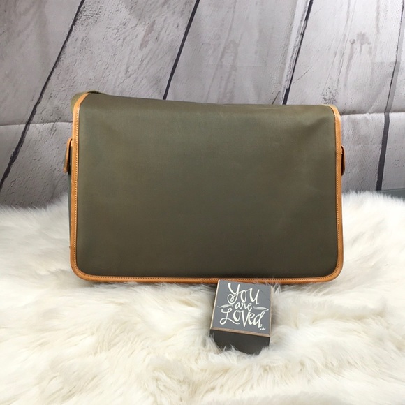 Vintage Authentic Burberry’s crossbody - Picture 4 of 14